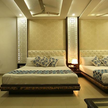 אגרה Riya Palace מראה חיצוני תמונה