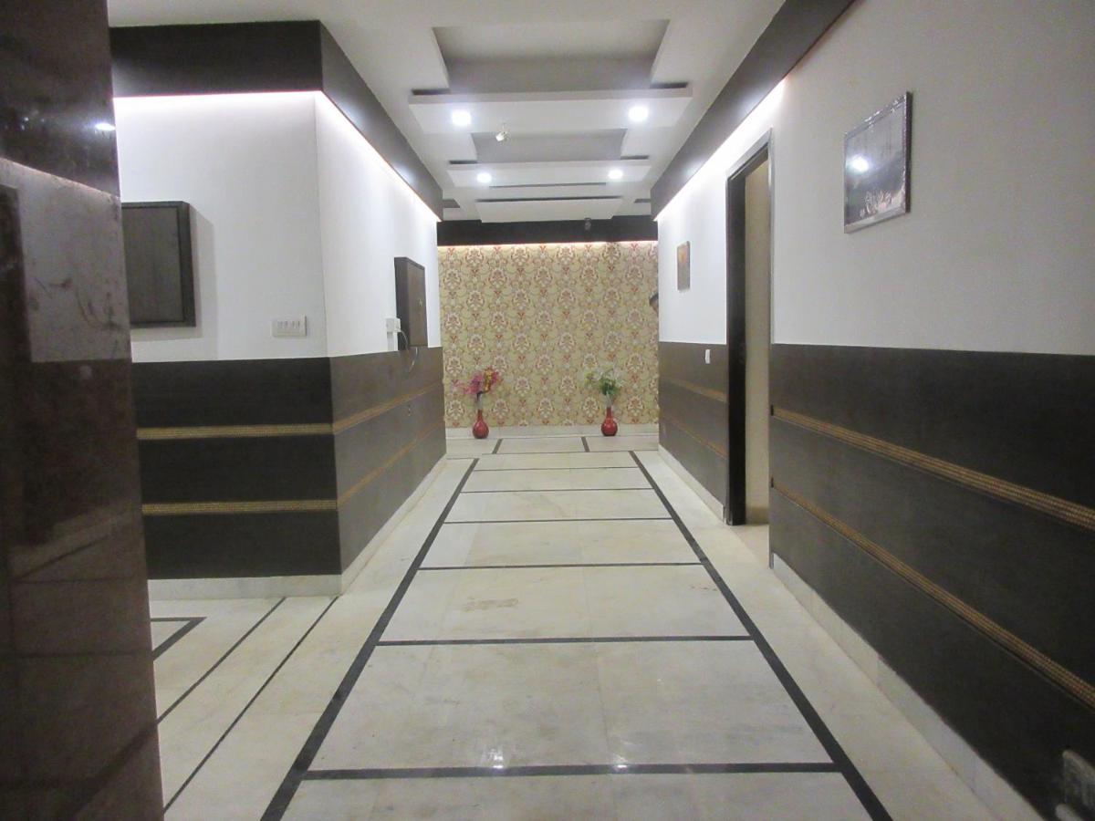 אגרה Riya Palace מראה חיצוני תמונה